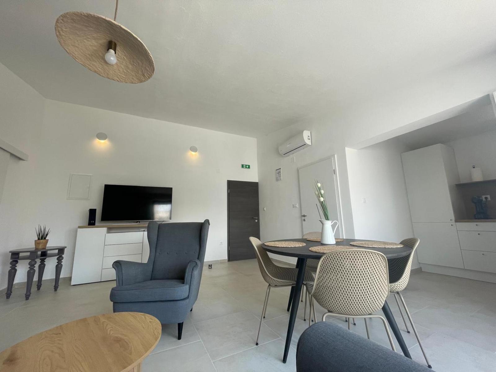 Apartments Ula Водице Екстер'єр фото