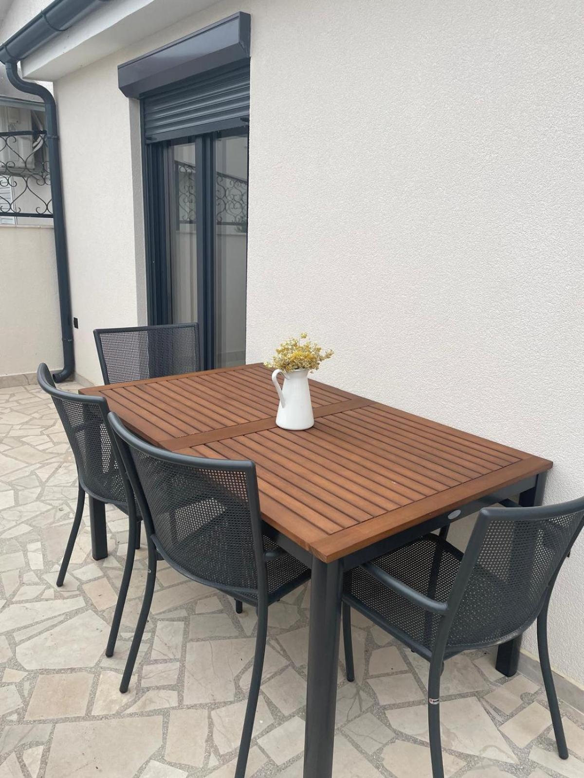 Apartments Ula Водице Екстер'єр фото